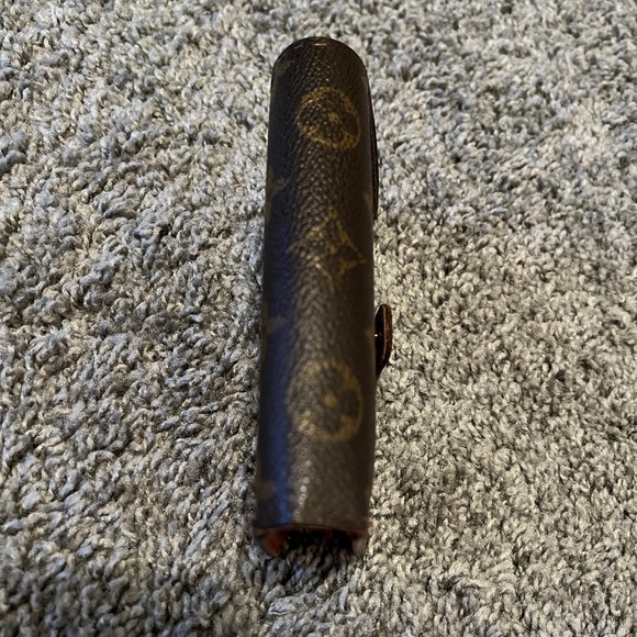 Louis Vuitton Kisslock wallet with printed code - Picture 7 of 10